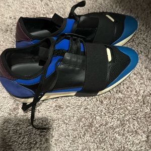 Valencia’s size 38